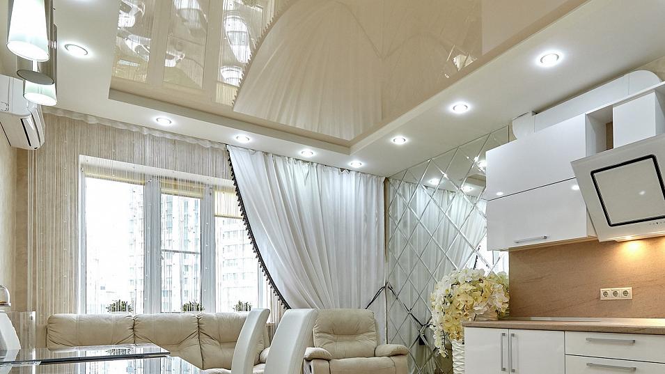 UV-абсорберы, входящие в состав полотна являются основой инновации Solar Shield Technology - при этом, вероятность фотодеструкции полотна составляет менее 1% за 20 лет.